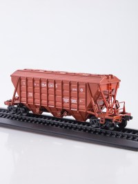 Масштабная модель 1:87 Советский вагон-хоппер модели 19-752 с журналом №2 (Наши Поезда. Modimio)